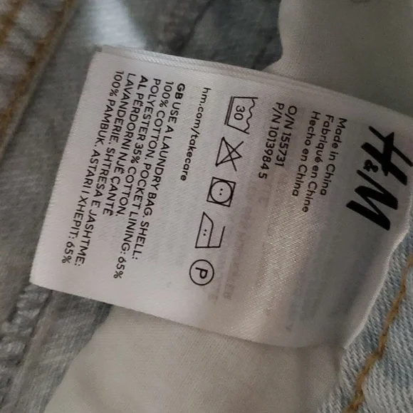 H&M Denim Shorts - Picture 7 of 8